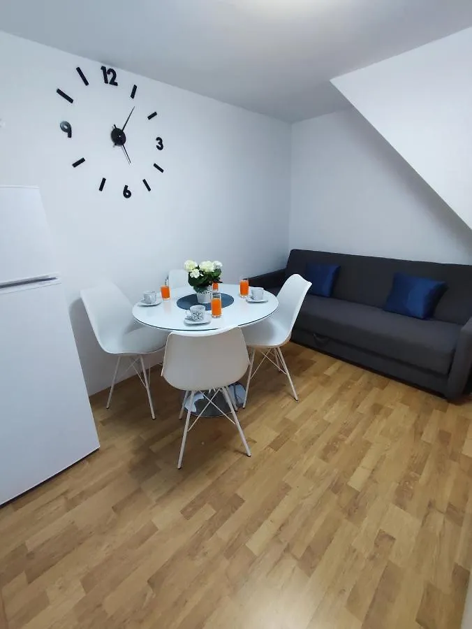 Stone House Lovric Apartment Kastela